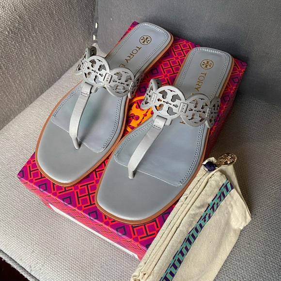 Tory Burch Tiny Miller Thong Sandals. - Picture 10 of 16